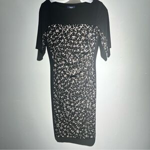 Nice Black and White Tortoise Pattern Dress Sz: S